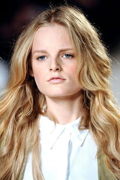 Look 38